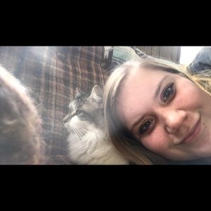 Meet your Posher, Bobbian